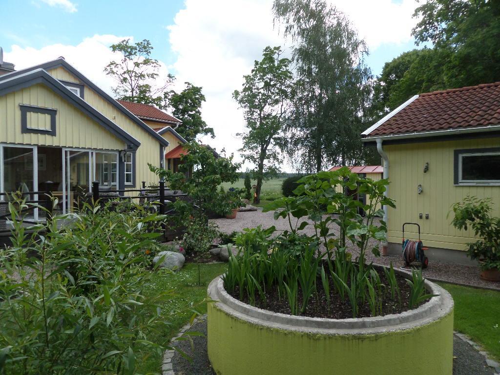 Skogis Bed & Breakfast Katrineholm Exterior foto