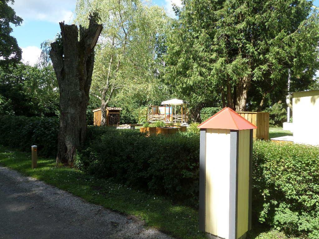 Skogis Bed & Breakfast Katrineholm Exterior foto